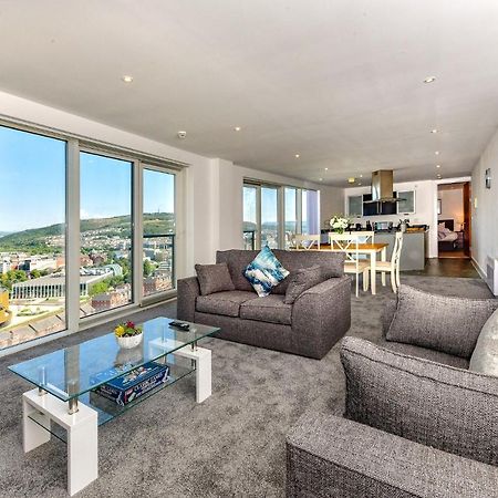 Just Stay Wales - Meridian Tower Marina & City View - 2 Bed Apartment 斯旺西 外观 照片